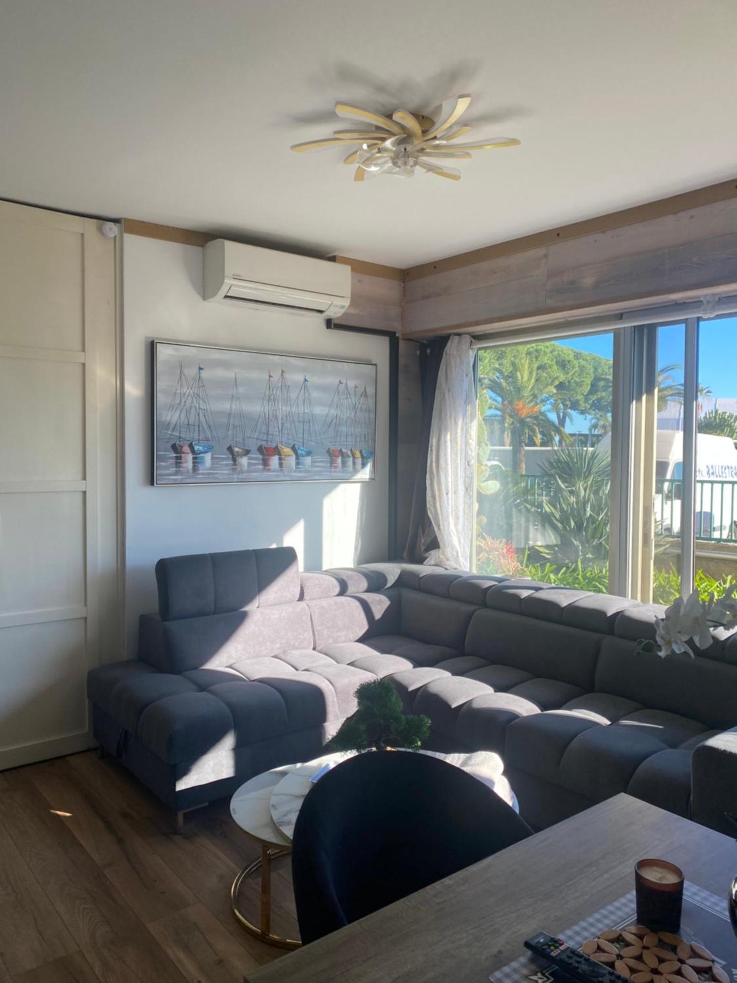 Confortable, Petite Vue Et Piscine Apartment Cassis